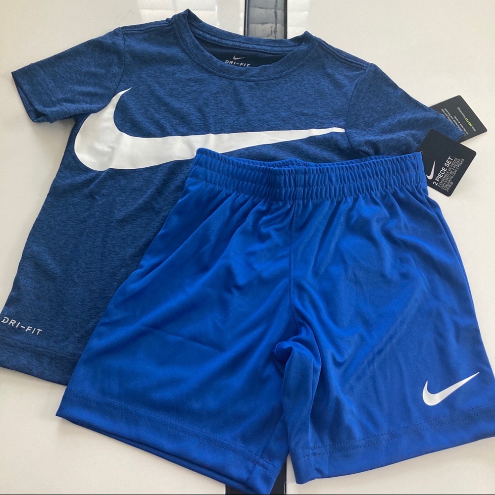 Nike blue cute shorts set top outfit active performance 5027